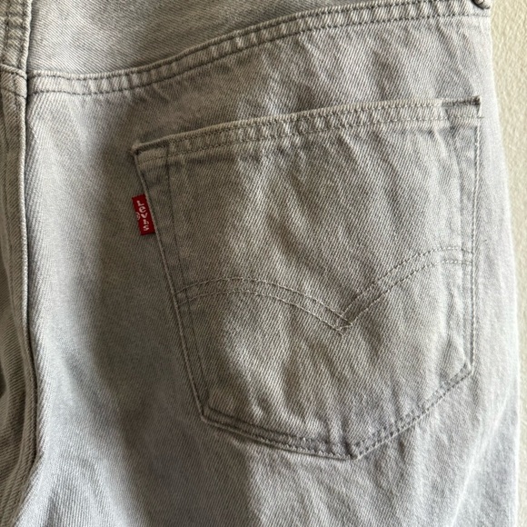 Levi's 501 Mens Gray Jeans size 36x32 - Picture 7 of 8
